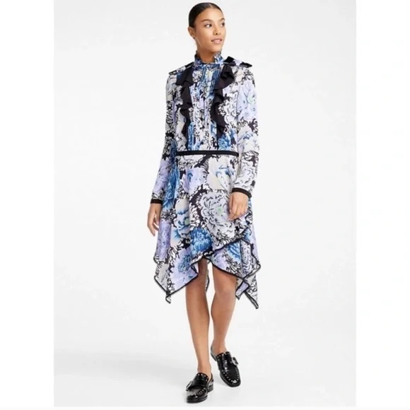 Coach Dresses & Skirts - 🌺COACH x Kaffe print midi dress size 6